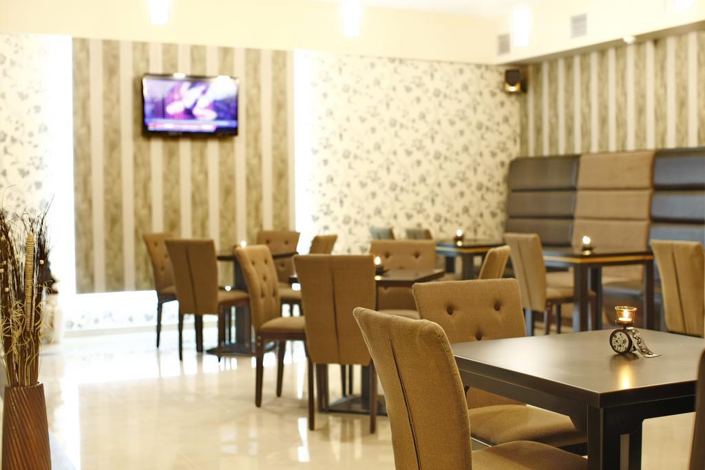 Garni Hotel Tema Nova Čačak Dış mekan fotoğraf